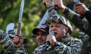 表面团结，台下较量：委内瑞拉代总统的困局