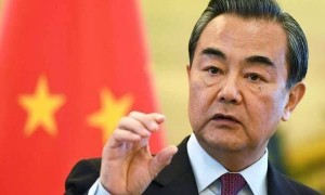 乌方捅了马蜂窝，俄方发怒，打响“反斩首”第一枪，中方主持大局