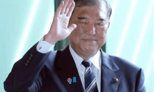 日本警告各国，参加九三阅兵是“反日”，中方怒批，对日严肃交涉