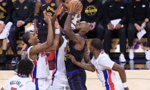 湖人这一年以大崩盘收尾 41岁老詹真该考虑退役了？