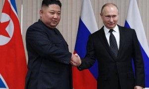 中国邻国被曝增兵，派出6000人、100辆装甲车，帮普京解决心头大患