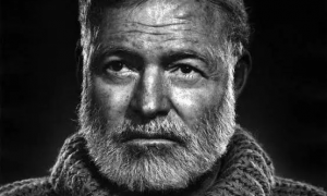 库克告别苹果，「九子夺嫡」争夺CEO大战开始了